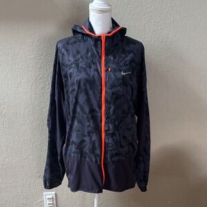 Nike Men's Camouflage Windbreaker